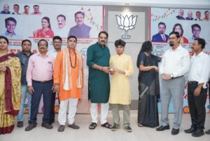BJP Mira-Bhayandar Bengali Cell Achievers Felicitation Ceremony 2026 for Meritorious Students