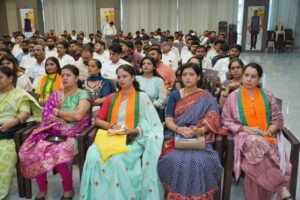 Viksit Bharat Sankalp Sabha and Seva Jyoti Yatra organised under Seva Sankalp Abhiyan at BJP Mira-Bhayandar District Office.