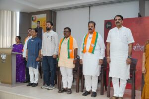 Viksit Bharat Sankalp Sabha and Seva Jyoti Yatra organised under Seva Sankalp Abhiyan at BJP Mira-Bhayandar District Office.